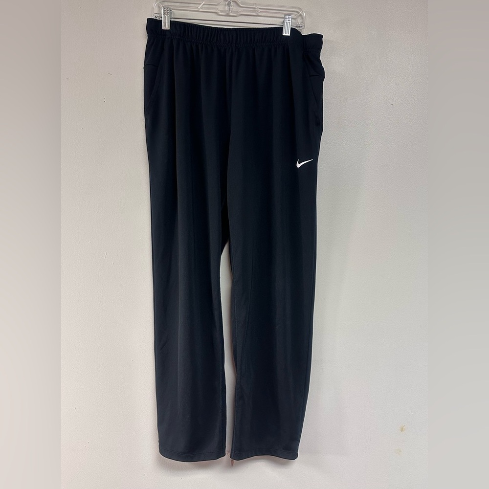 Nike Dri-FIT Black Sweatpants